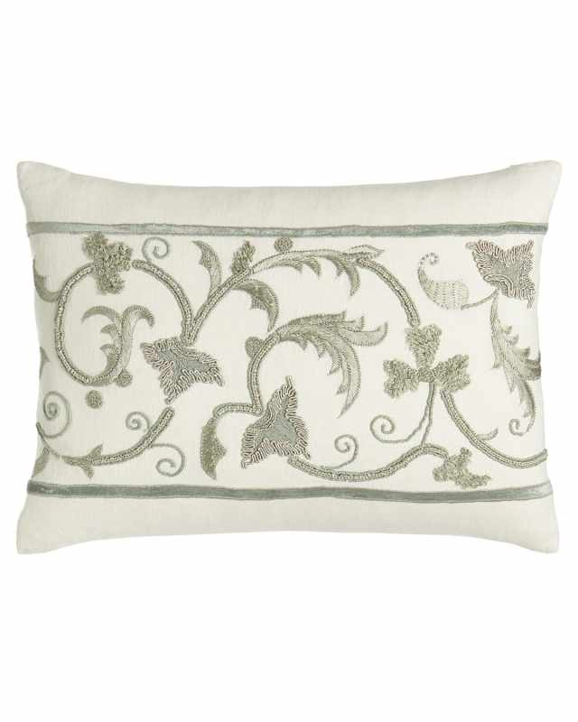 Aleksi Pillow, 15" x 21"