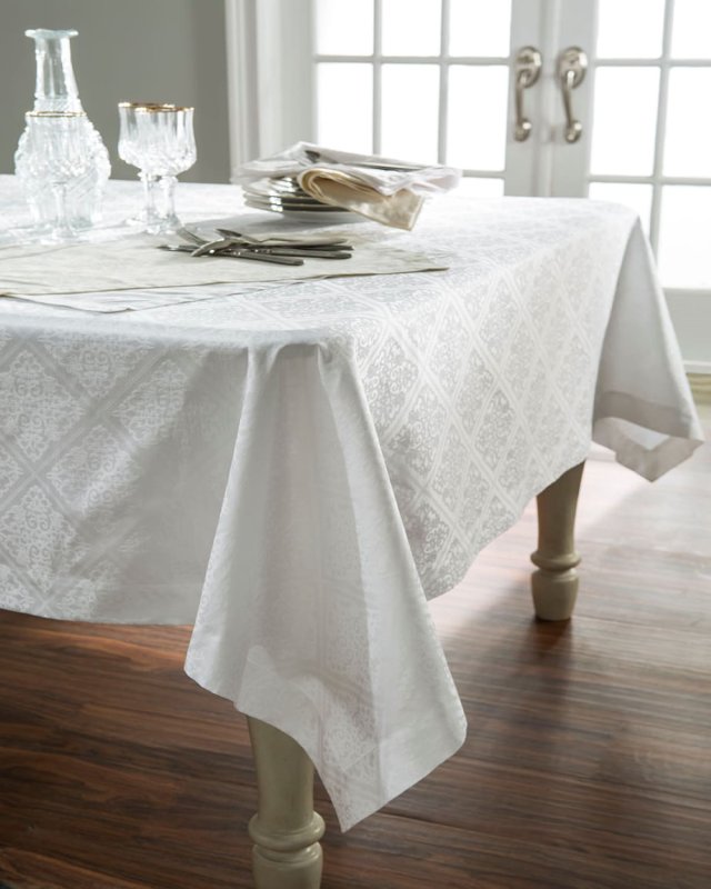Luciana Tablecloth, 72" x