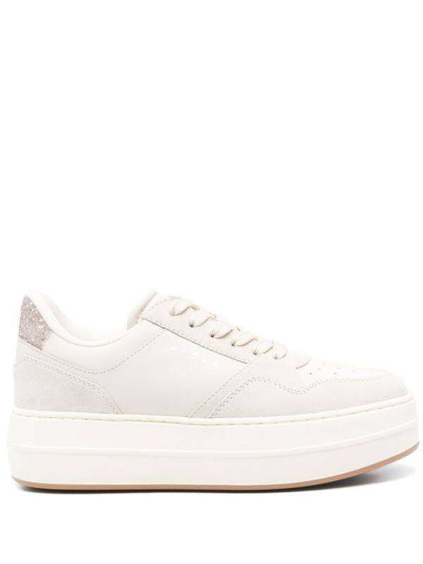 H670 sneakers
