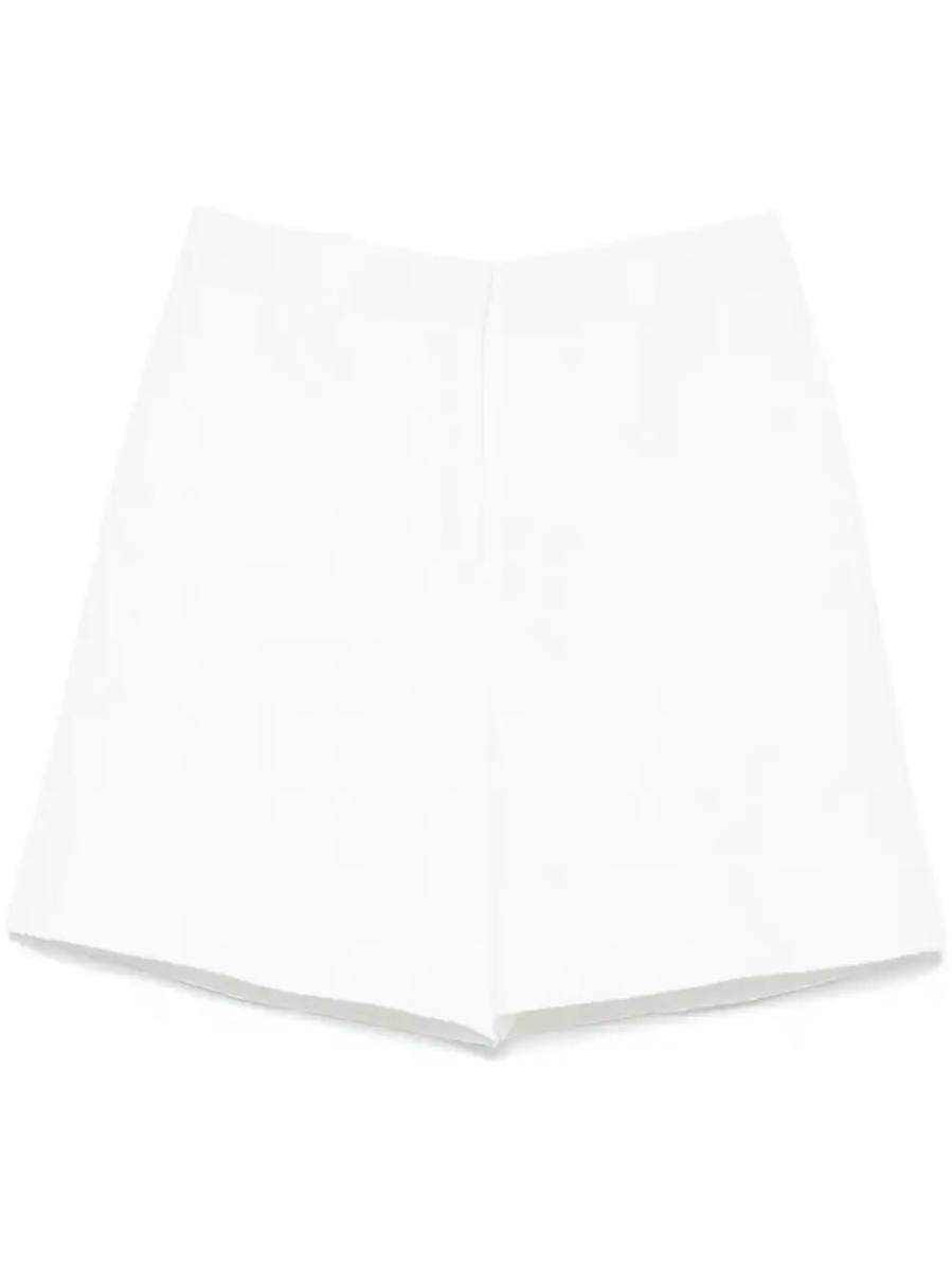 linen shorts