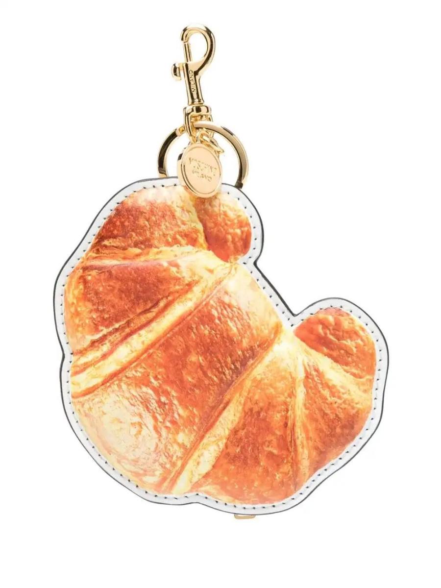 croissant-motif keyring