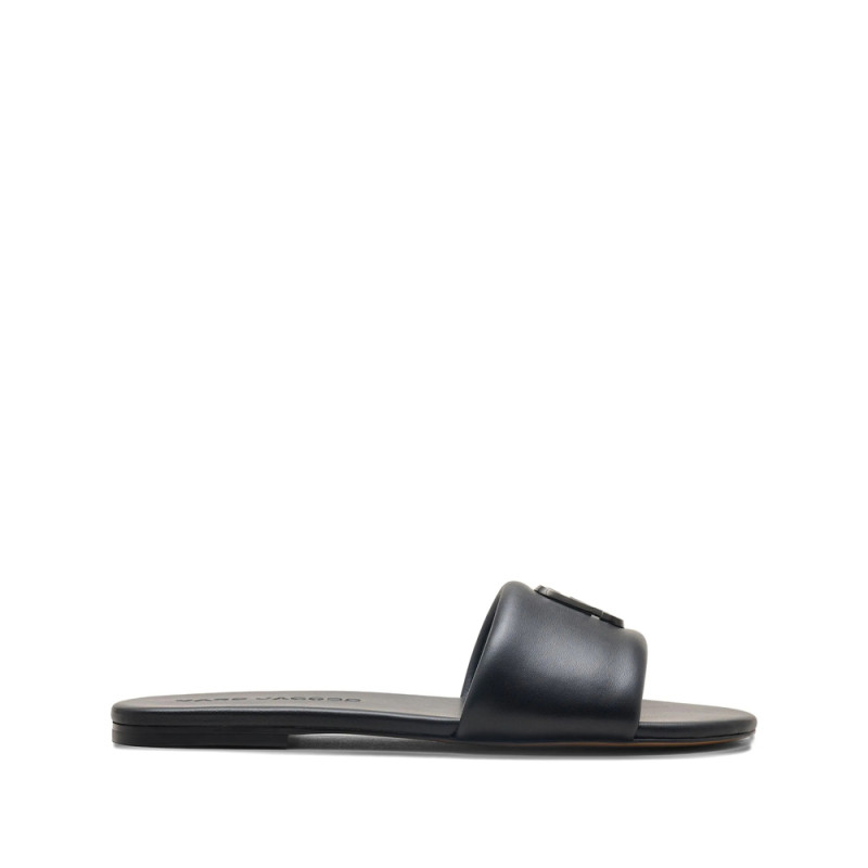 Marc Jacobs The Snapshot Slides