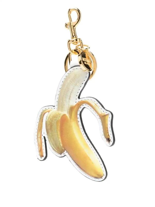 banana-motif keyring