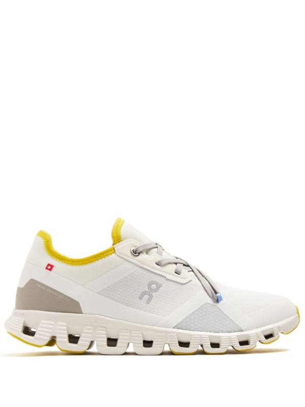 Cloud X 3 sneakers