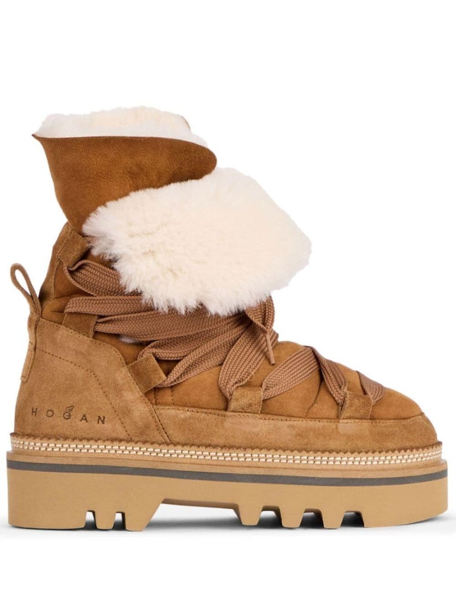 H675 ankle boots
