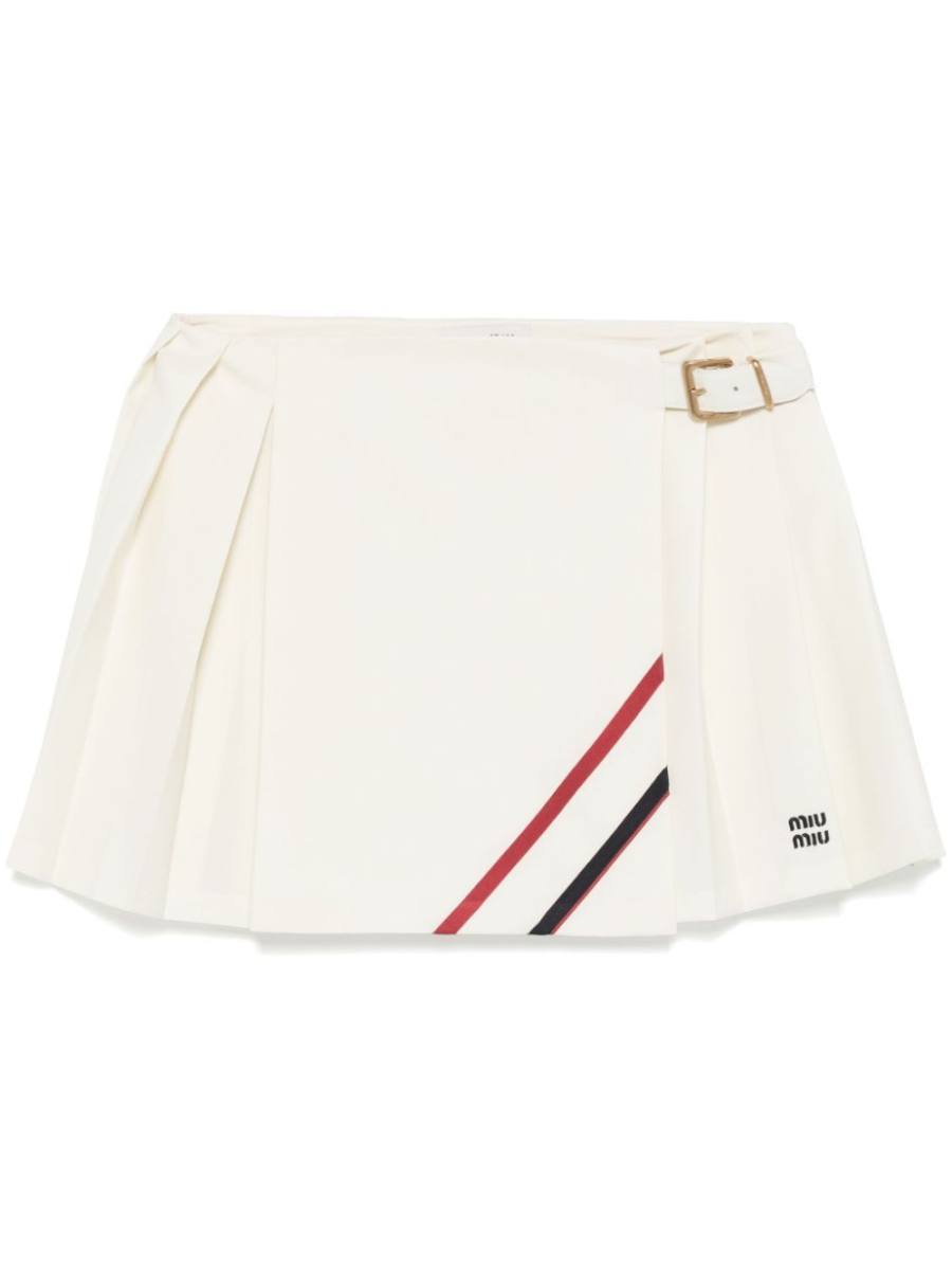 pleated mini skirt