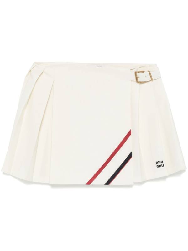 pleated mini skirt