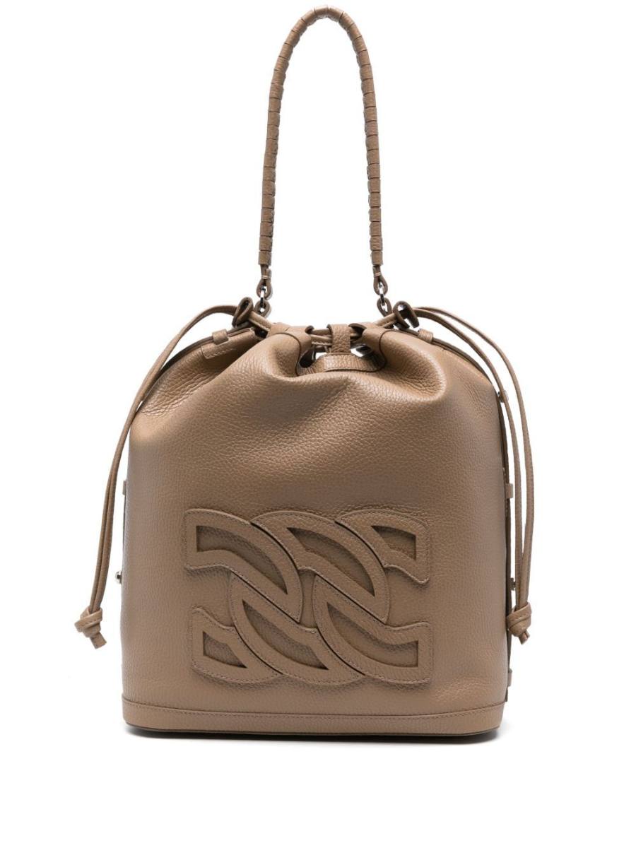 Voyage bucket bag