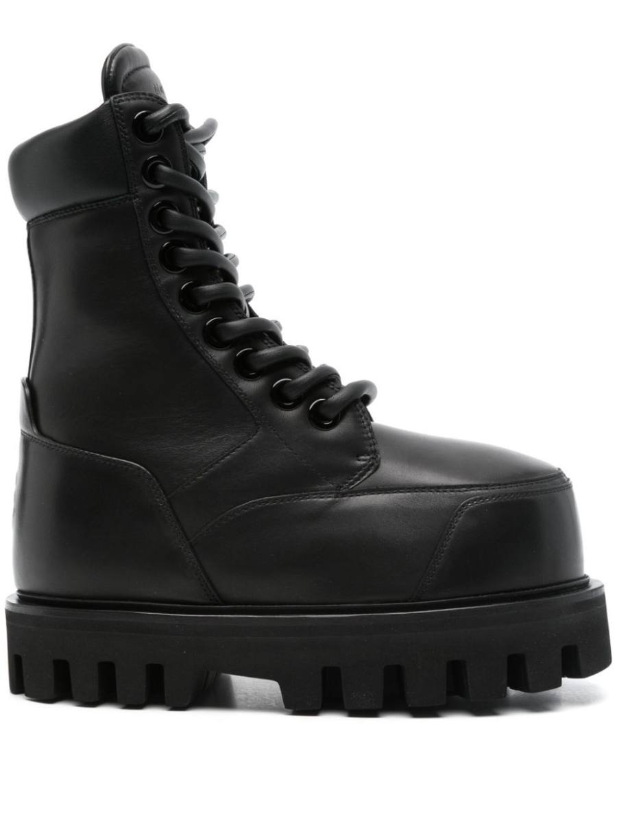 Parachute boots