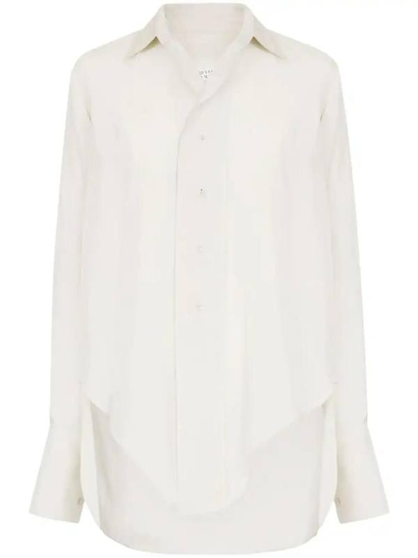long-sleeve buttoned shirt