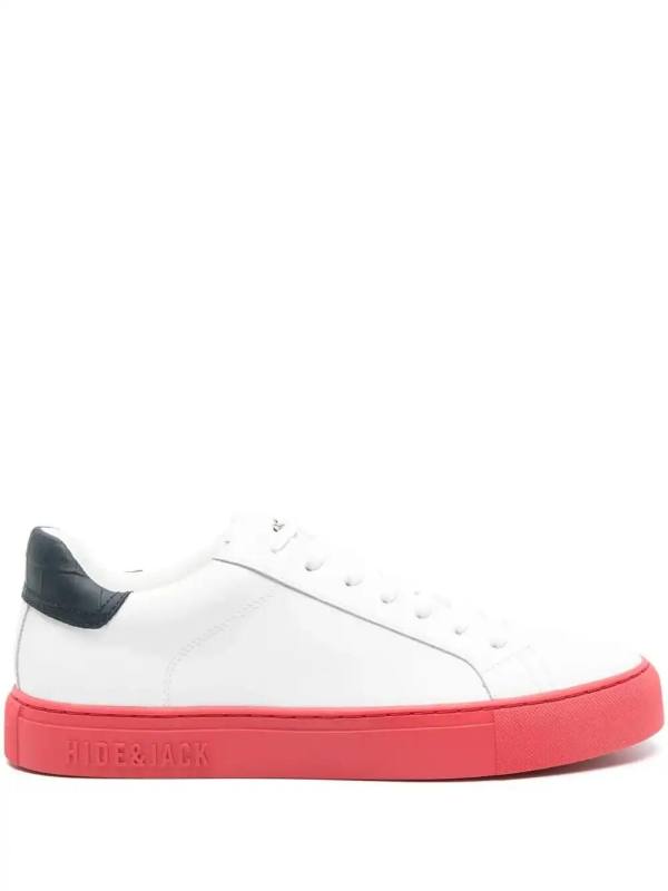 Essence Sky sneakers