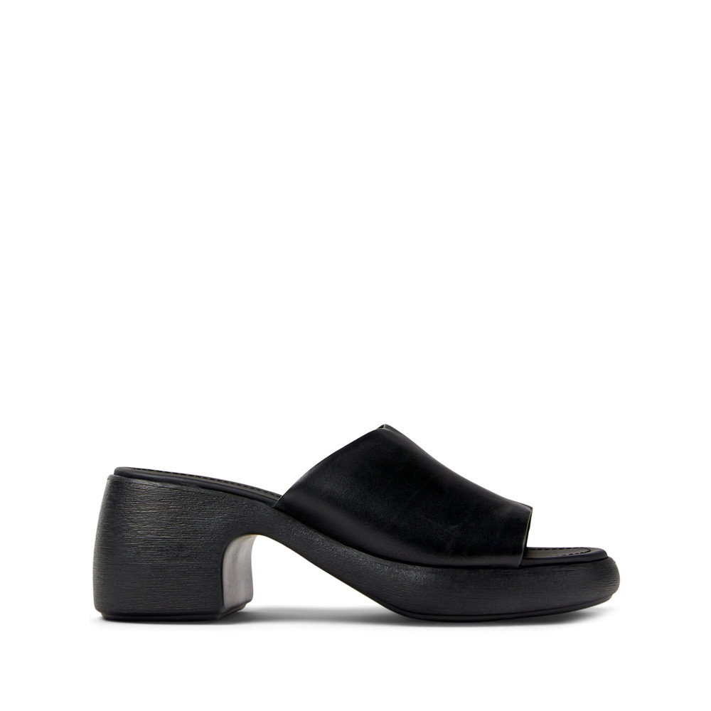 Camper Thelma Sandals