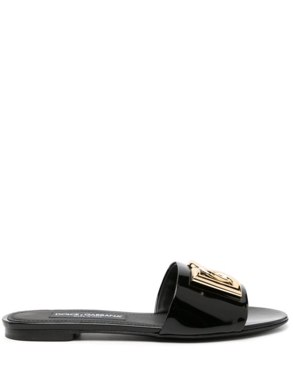 DG-logo leather slides