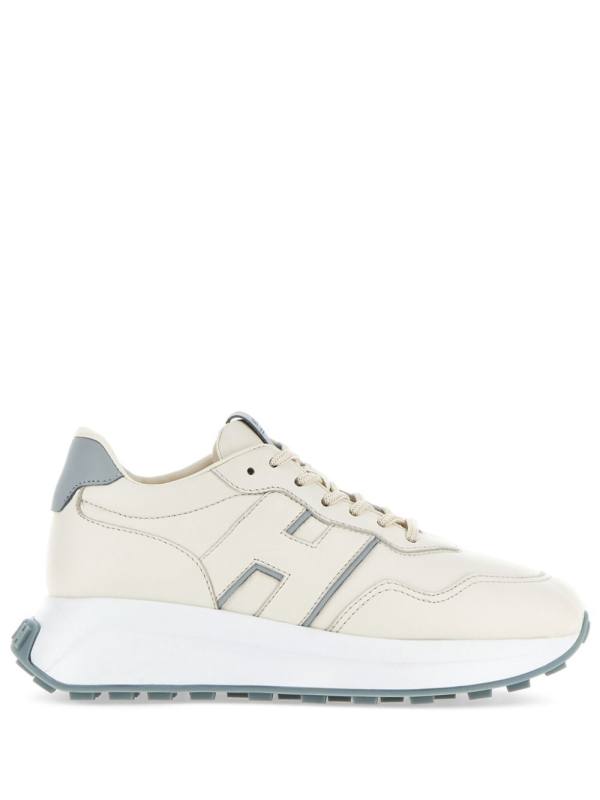 logo-patch sneakers