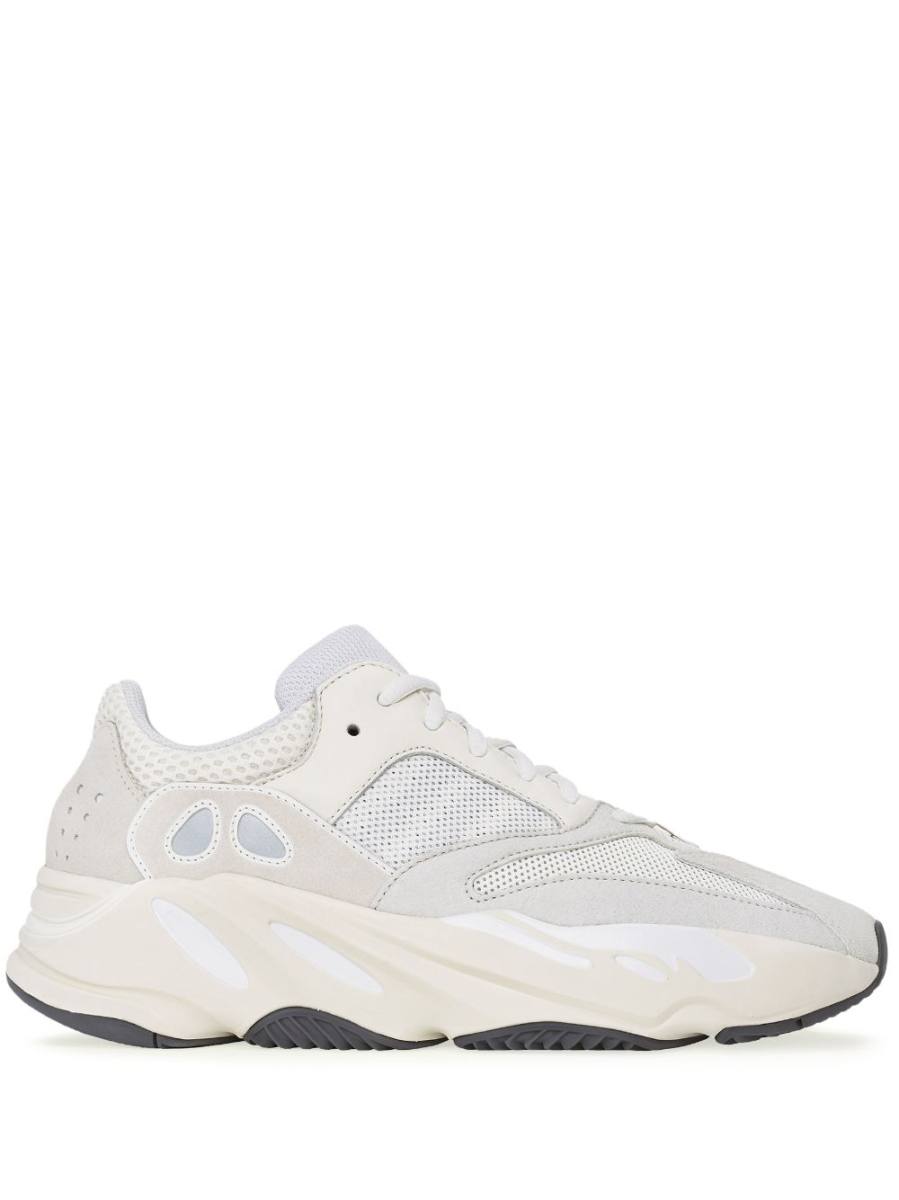 Yeezy Boost 700 Analog sneakers