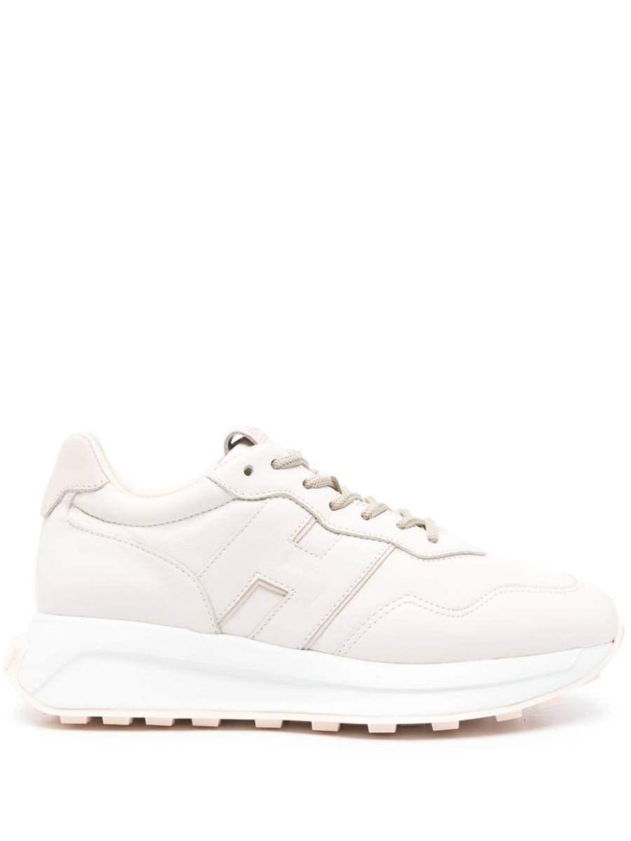 H641 sneakers