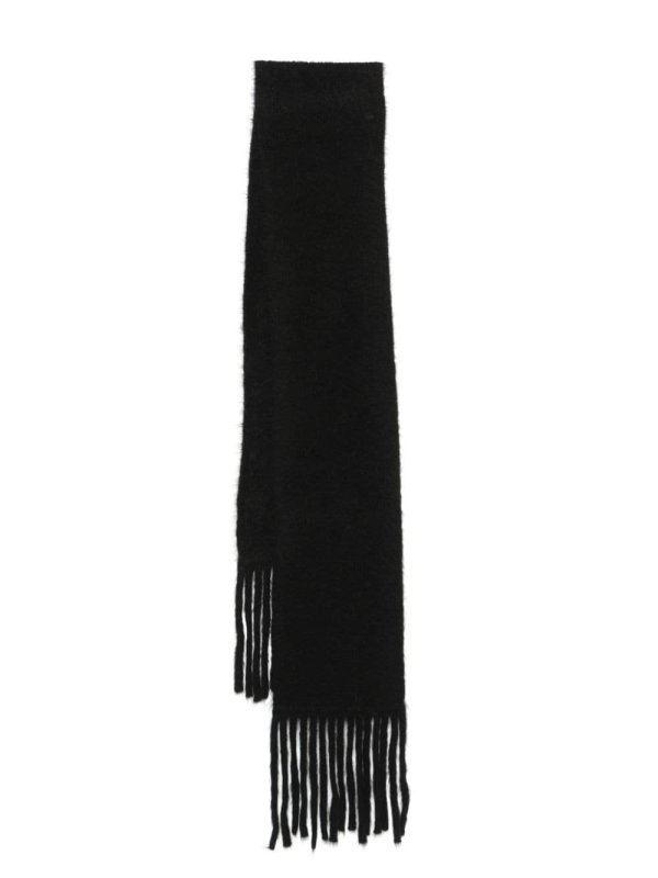Fuzzy scarf