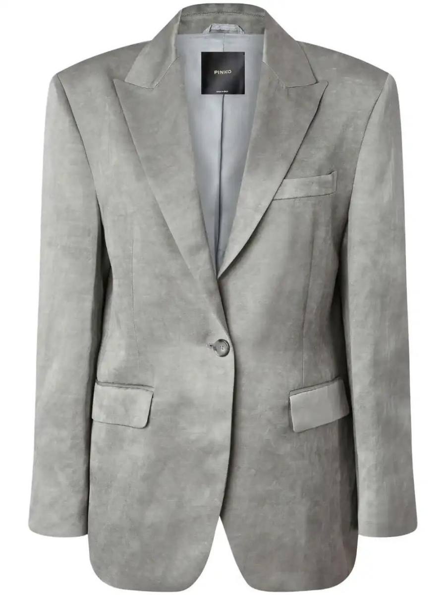 single-breasted blazer
