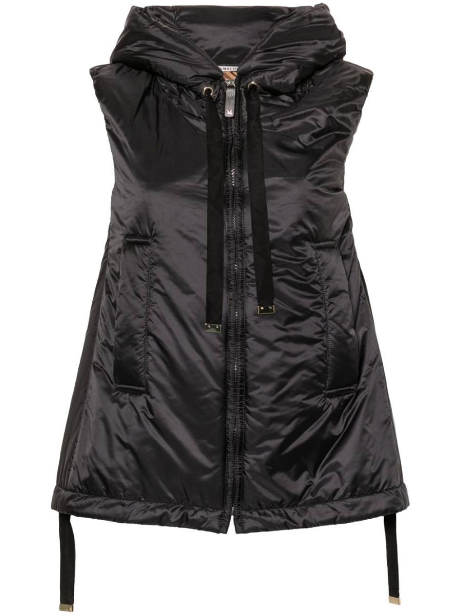 lightweight hooded gilet