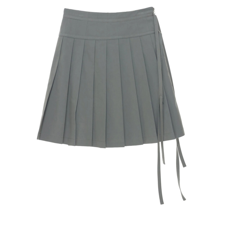 Low Classic Pleated Skirt