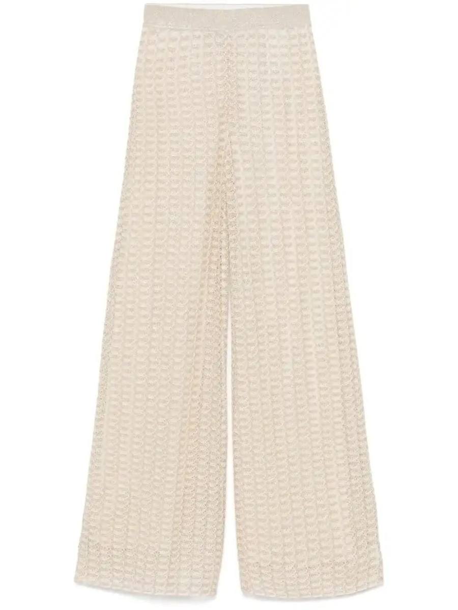straight trousers