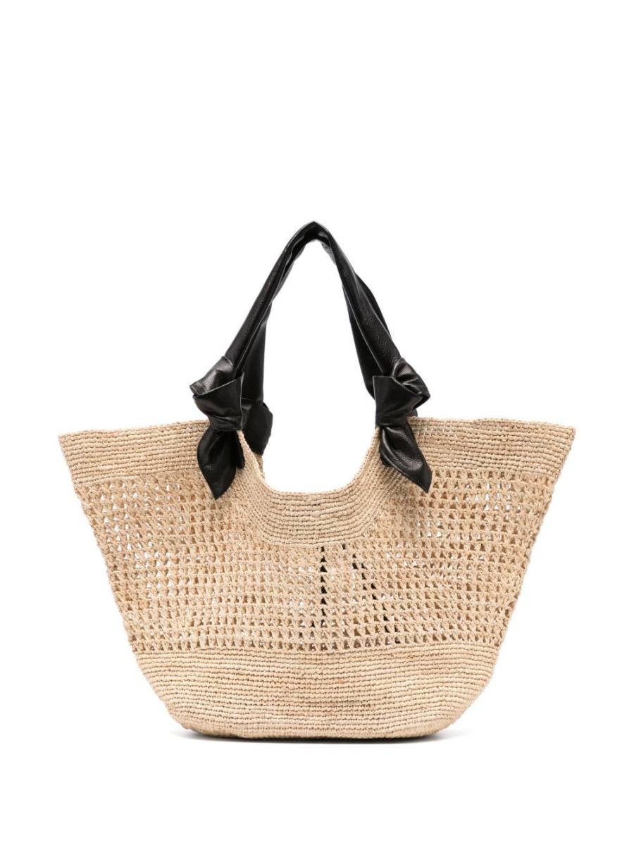 straw tote bag