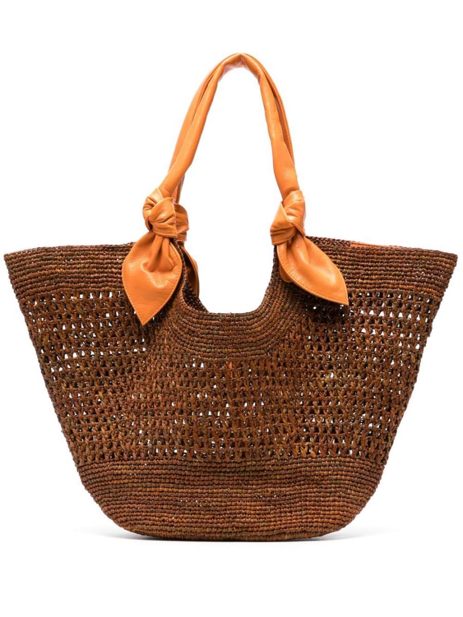 straw tote bag