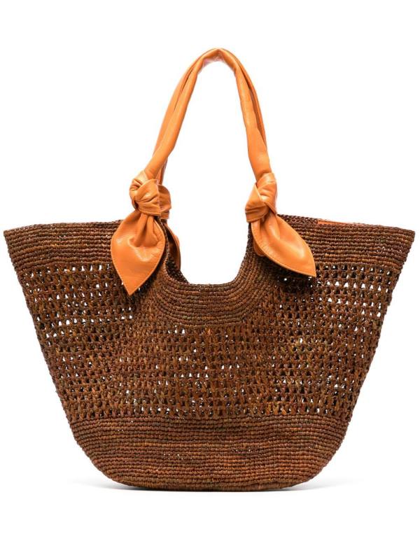 straw tote bag