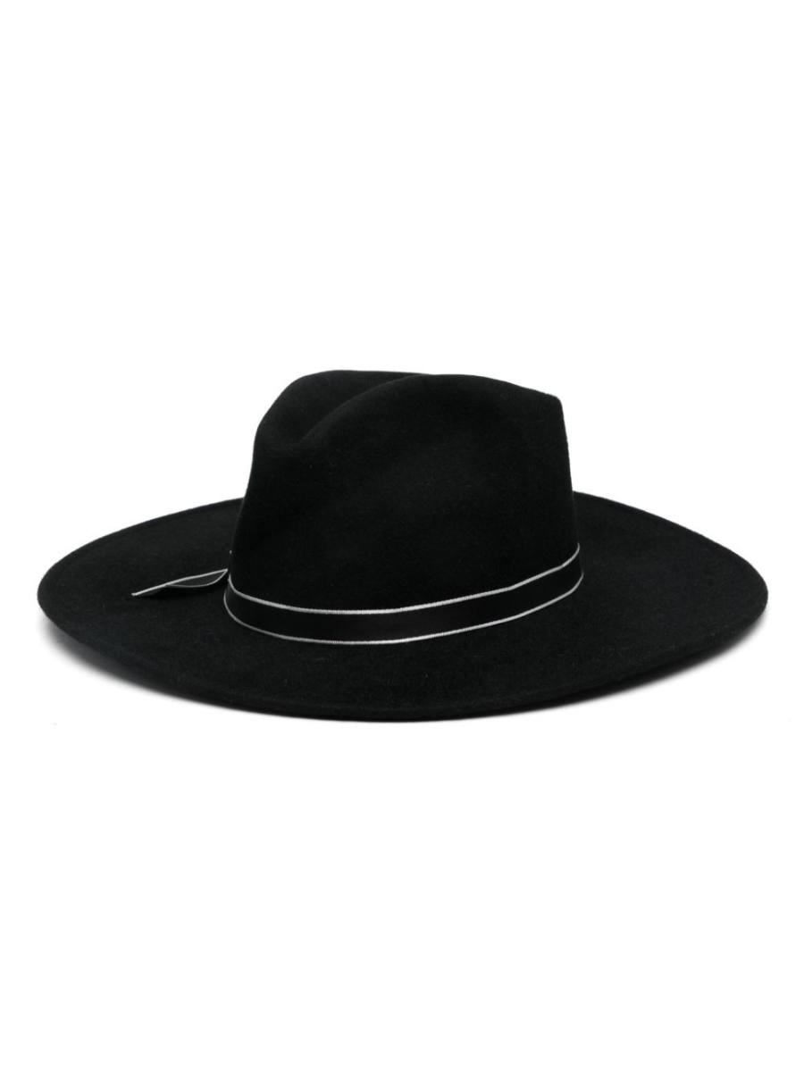 logo-ribbon hat