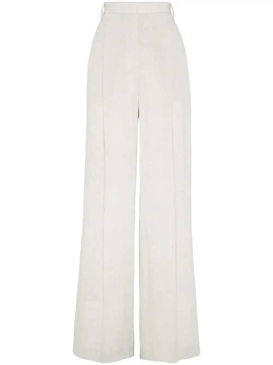 wide trousers
