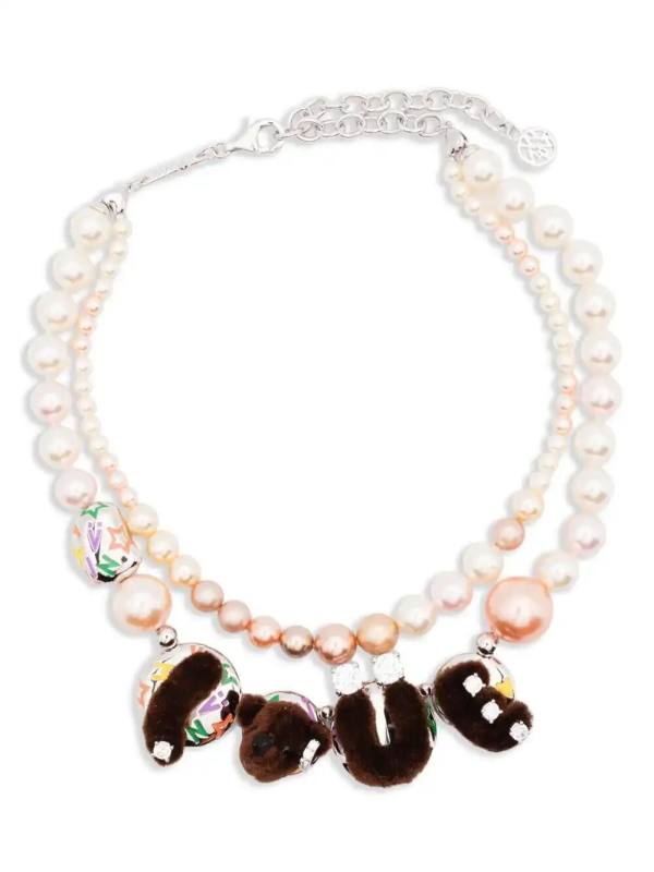 bear-motif necklace