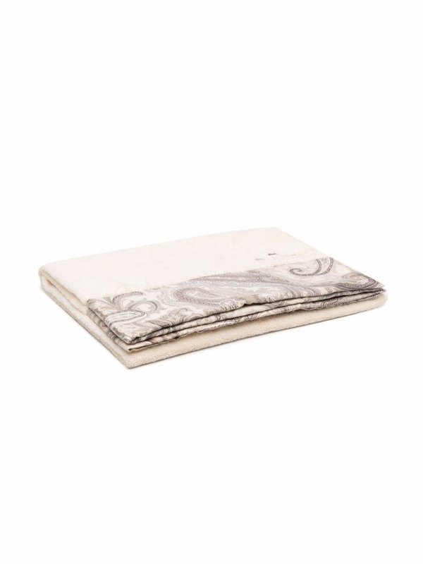 paisley-print embroidered-logo towel