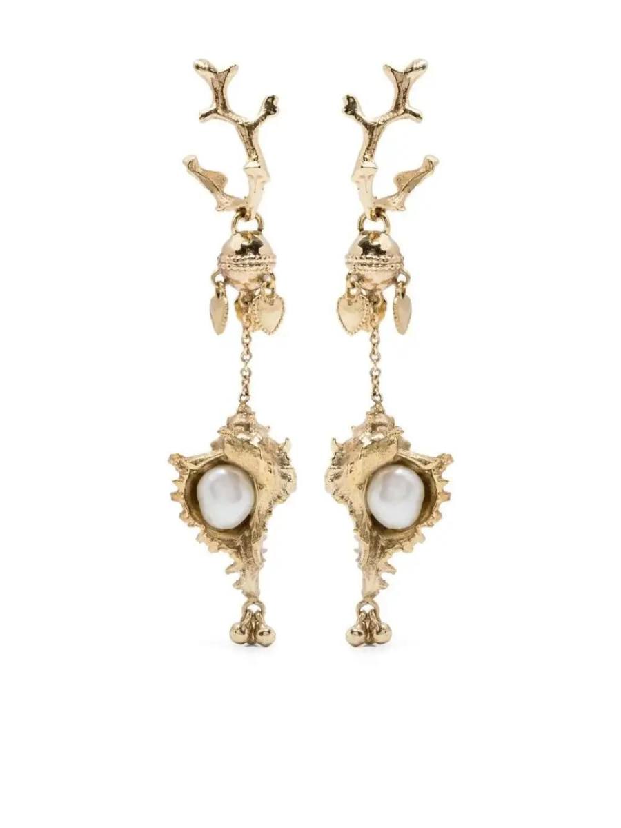 Reverie Conch earrings