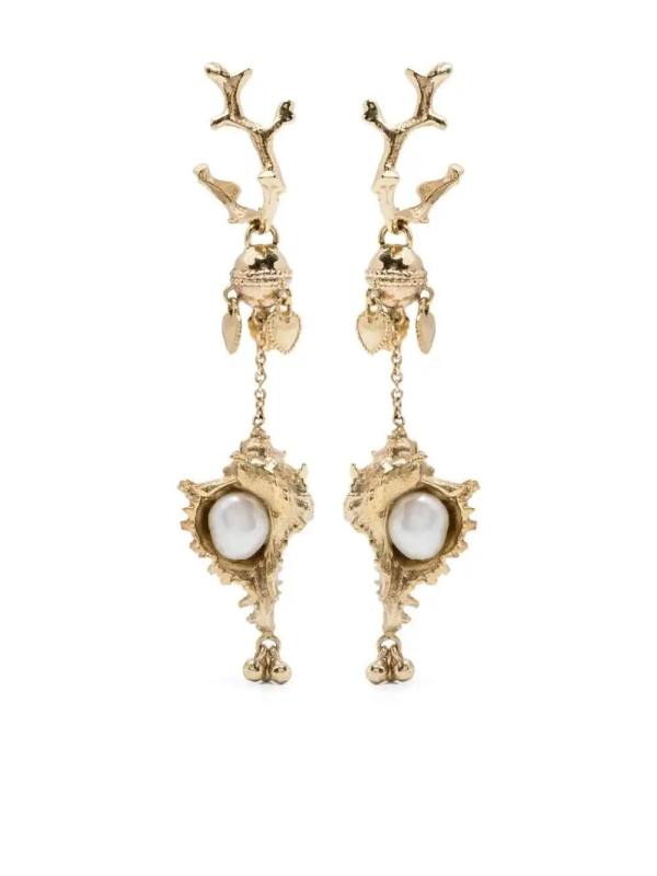 Reverie Conch earrings
