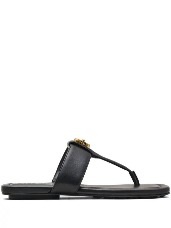 The Dual T sandals