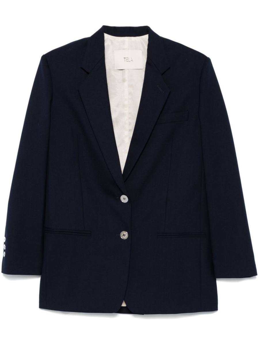 single-breasted blazer