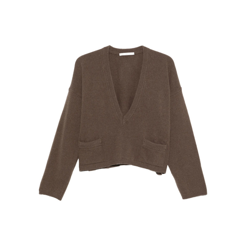 3311 V-neck Pocketed Sweater