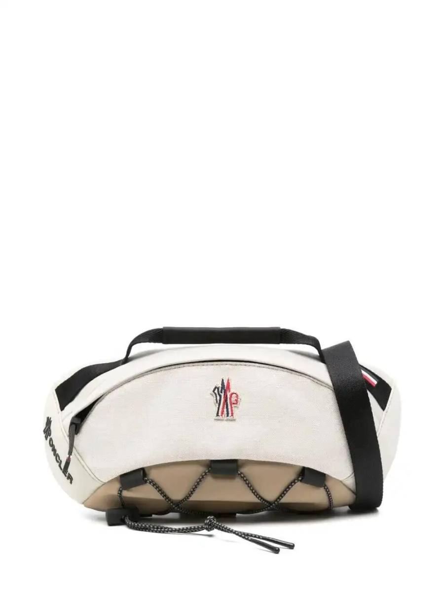 water-repellent belt bag