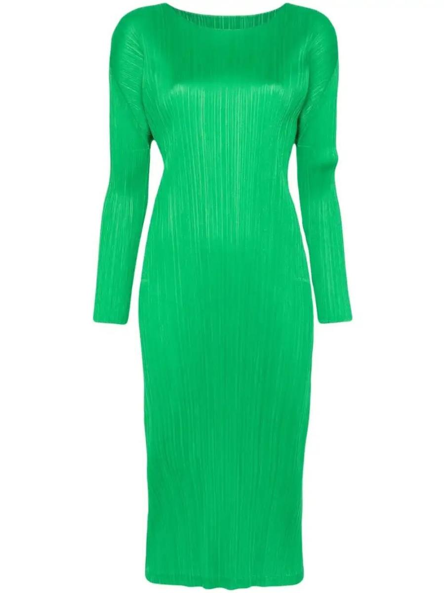 Monthly Colors: February midi dress