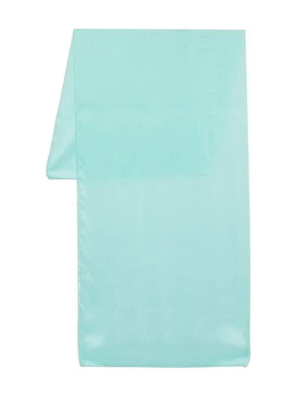 Chic scarf