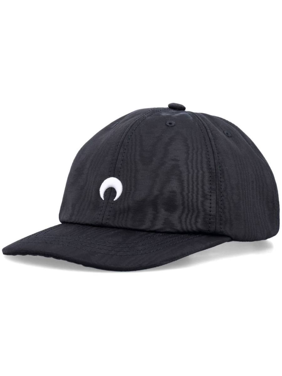 Regenerated moire baseball cap