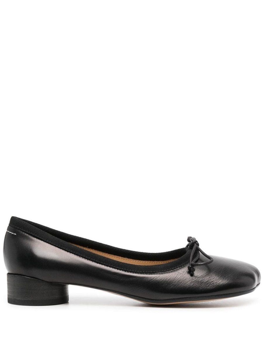 Anatomic leather ballerina shoes