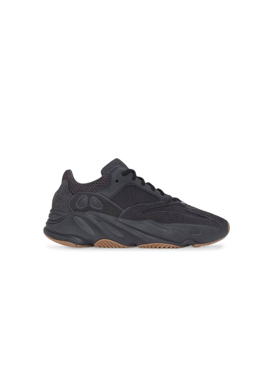 YEEZY Boost 700 "Utility Black" sneakers