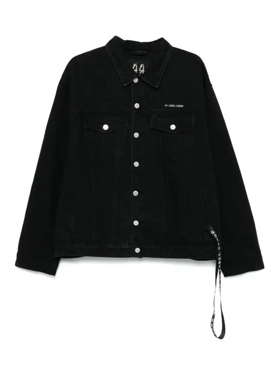Fossil jacket