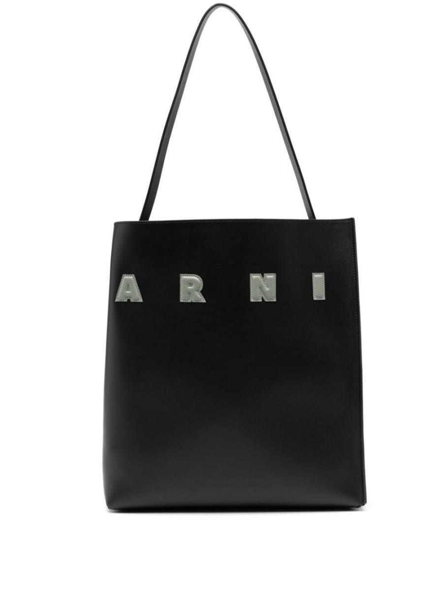 Museo tote bag