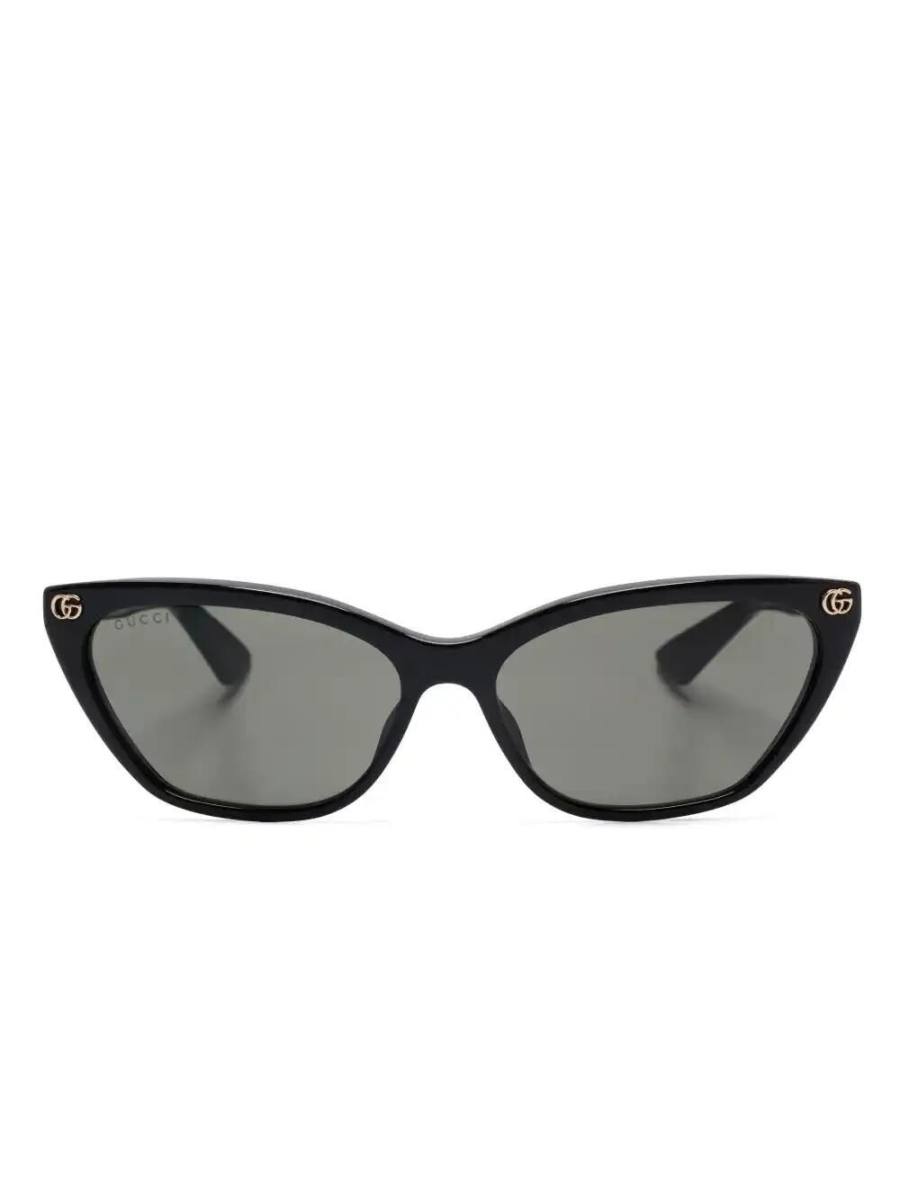 cat-eye-frame sunglasses