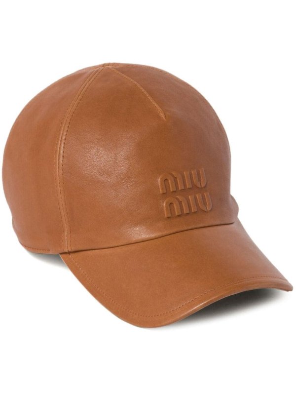 debossed-logo nappa leather cap