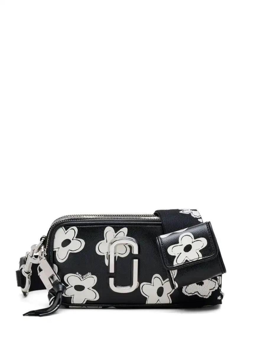 The Daisy Snapshot crossbody bag