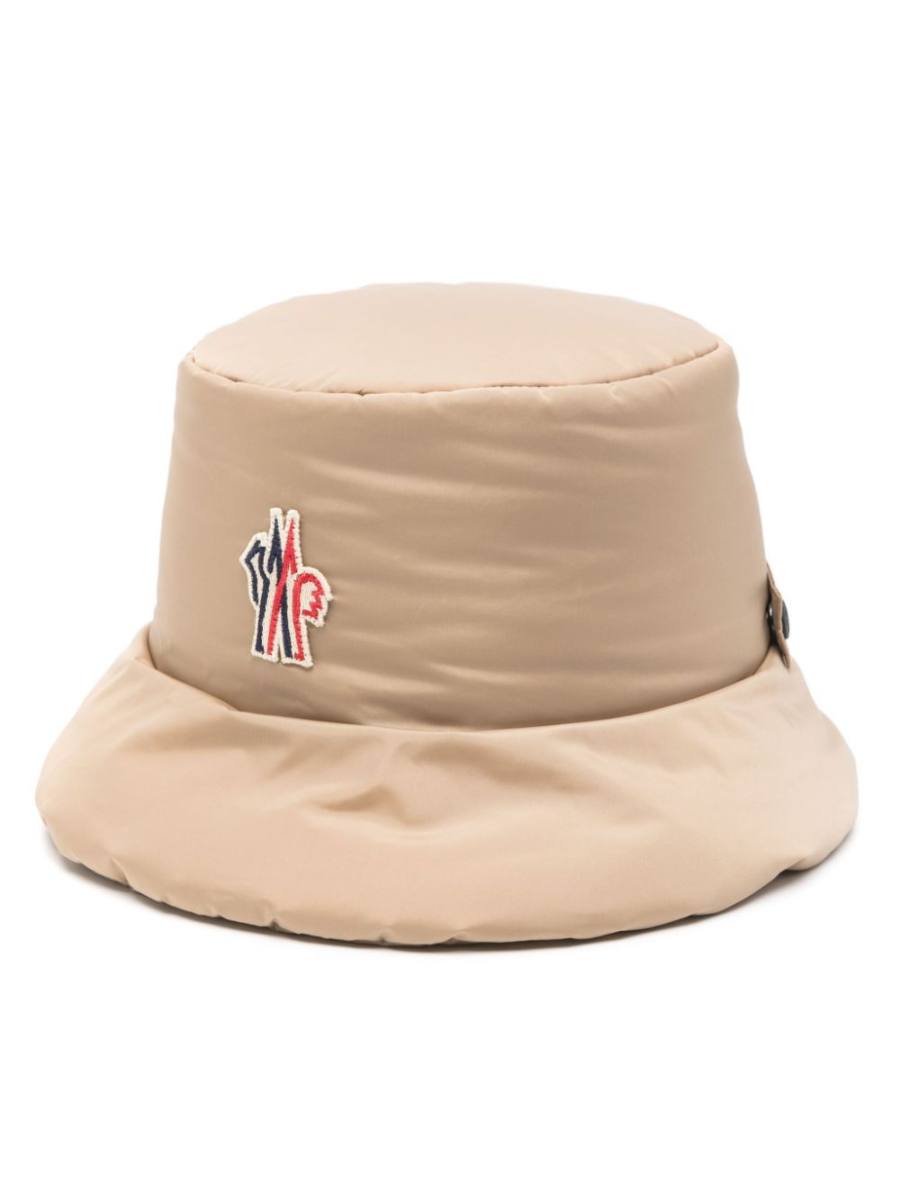 logo-patch bucket hat