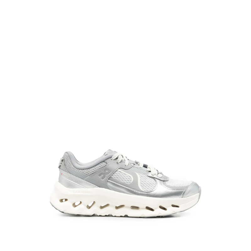 On Cloudtilt Arc Panelled Sneakers